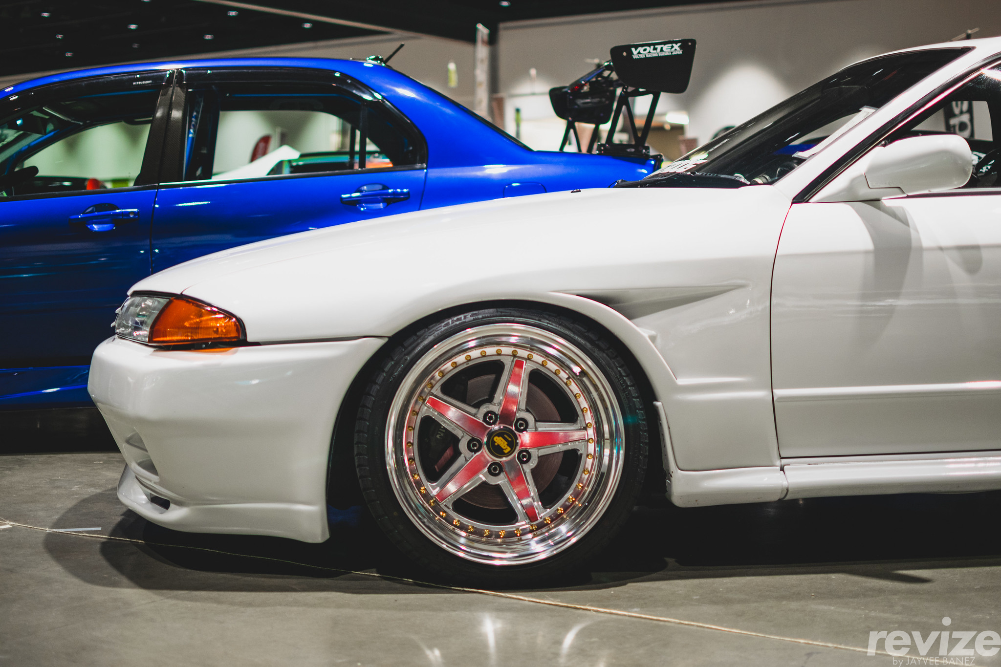 Nissan Skyline R32 GTR on Work Equip 01 5-spoke wheels